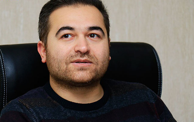 “Bütün otel həyətdədir” - İlkin zəlzələdən yazdı