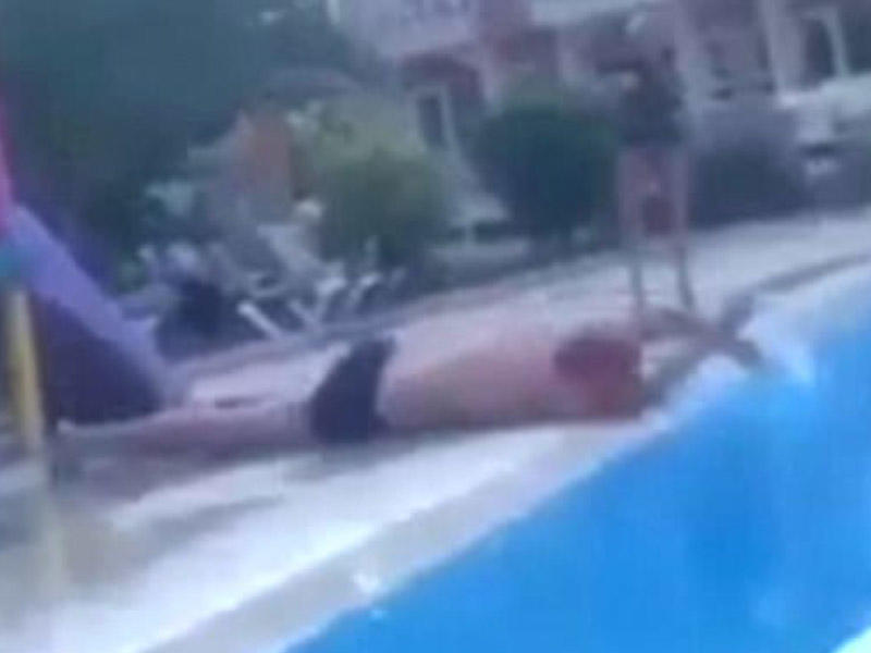 Uşaq meydançasından hovuza tullanmaq istədi, amma... - VİDEO