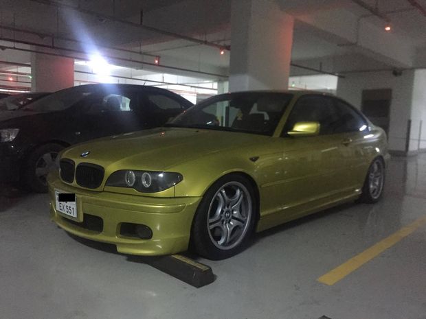 Polis avtomobilin nömrəsinə “seks” yazan sürücünü cəzalandırdı – FOTO