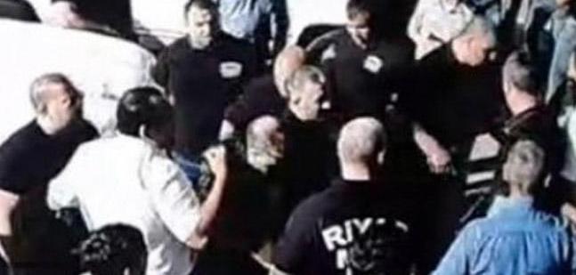 Paytaxtın mərkəzində kütləvi dava - Faiq Seyidov təfərrüatları danışdı - VİDEO - FOTO