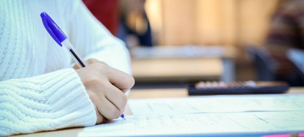 Azərbaycanda I və IV ixtisas qrupları üzrə qəbul imtahanı keçirilib