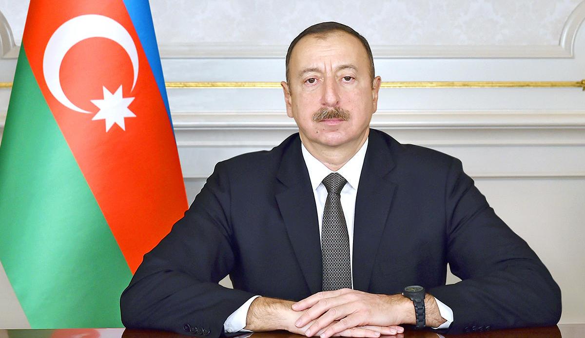 İlham Əliyev Misir Prezidentini təbrik edib