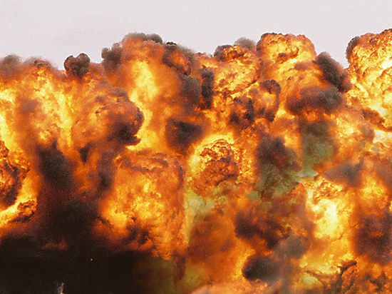 İranda güclü partlayış: Onlarla gəmi yanaraq kül oldu – VİDEO