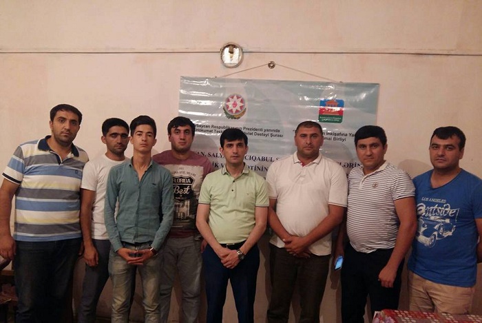 300 gəncin işsizlik səbəbi araşdırılıb