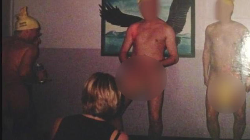 28 əsgərin təcavüz etdiyi qadın seks görüntülərini paylaşdı - FOTOLAR