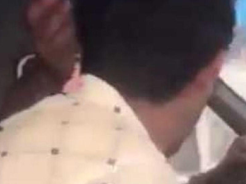 Bakıda qadın sürücü iti maşına bağlayıb sürüyən kişiləri cəzalandırdı - VİDEO