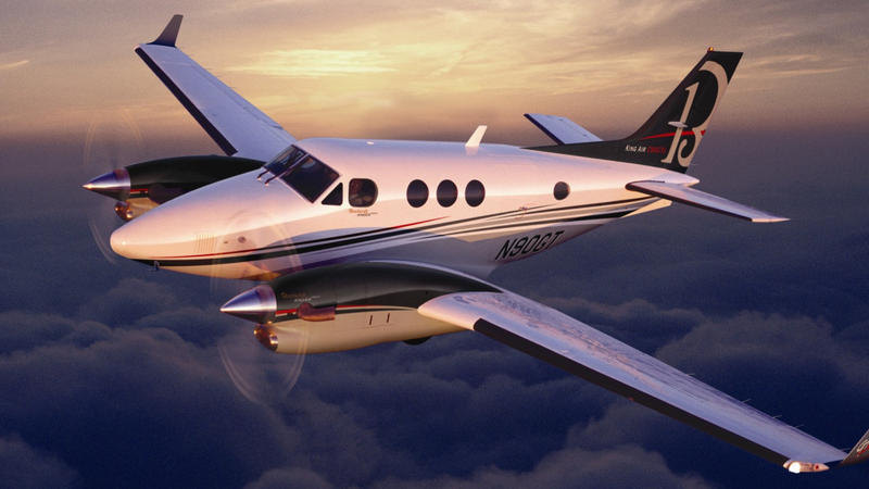 Təyyarədə İNANILMAZ ANLAR: azərbaycanlı erməninin ölməməsi üçün hər şey etdi - FOTO