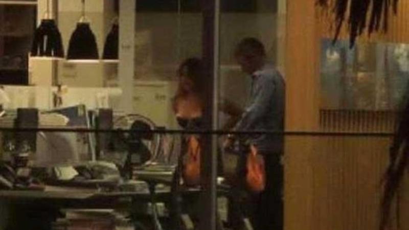 Təhlükəsizlik kameralarına yaxalanan ƏN QƏRİBƏ OLAYLAR - İNANMAYACAĞINIZ VİDEO