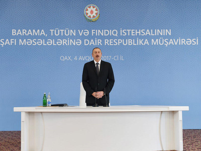 Azərbaycan prezidenti Qaxda müşavirə keçirir - FOTO - YENİLƏNİB