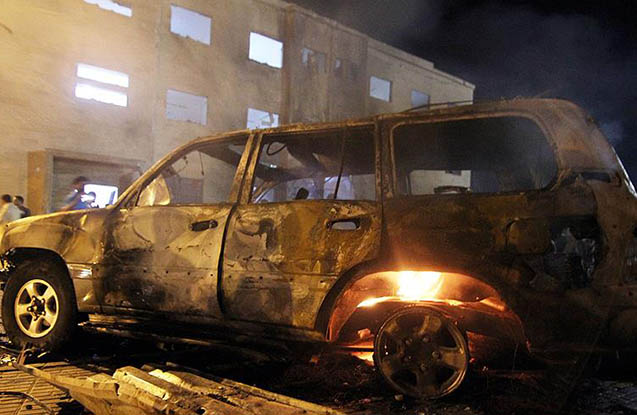 Liviyada məscidin qarşısında partlayış - Yaralananlar var