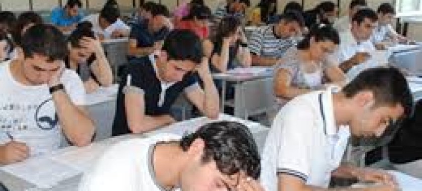 32 mindən çox abituriyent ixtisas seçimi edib