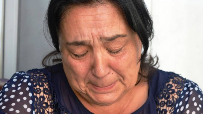 Avtoqəzada ölən sürücünün anası: “Əli Həsənov bizə başsağlığı belə verməyib”