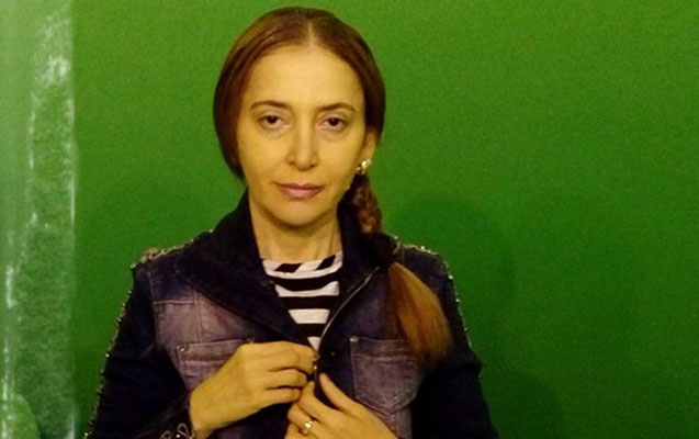 Xanım jurnalistə itlər hücum etdi