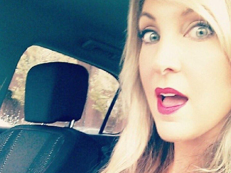 38 yaşlı qadın iki yeniyetmə oğlana təcavüz etdi - FOTO