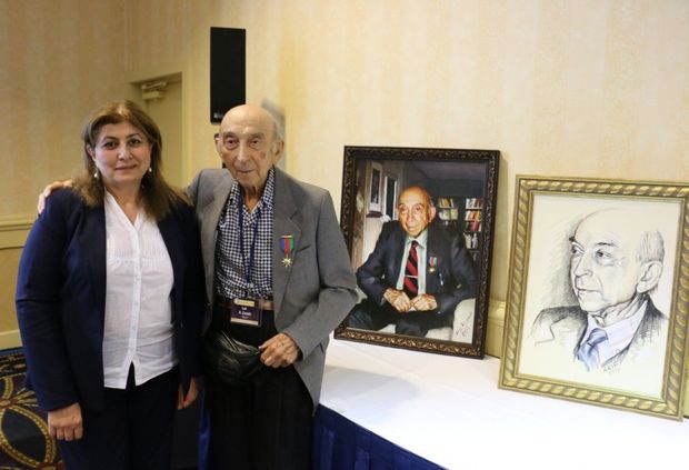 Lütfi Zadə bütün mükafatlarını ona vəsiyyət etdi – FOTO