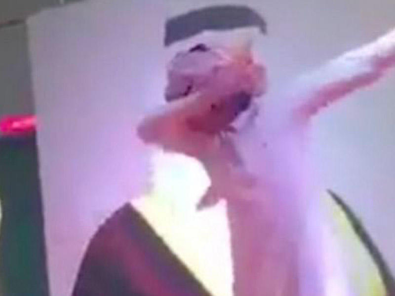 Ərəb teleaparıcı 