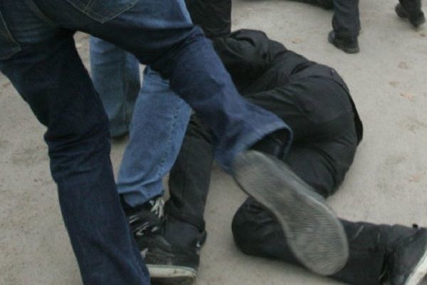 Naməlum şəxslər yanacaqdoldurma məntəqəsinin işçilərini döydü