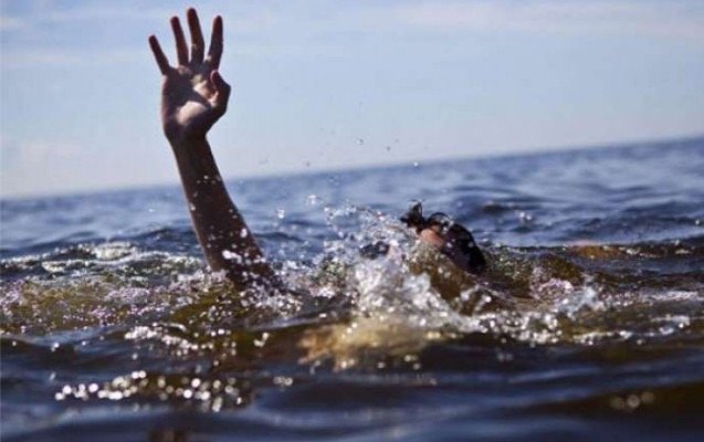 ÜZÜCÜ XƏBƏR! Daha bir məşhur DƏNİZDƏ BATDI- FOTO