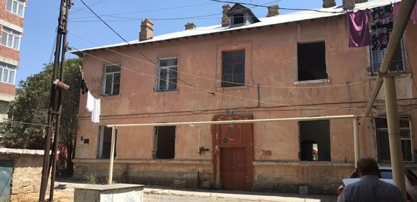 Nizami rayonunda söküntü qalmaqalı böyüyür -FOTOLAR