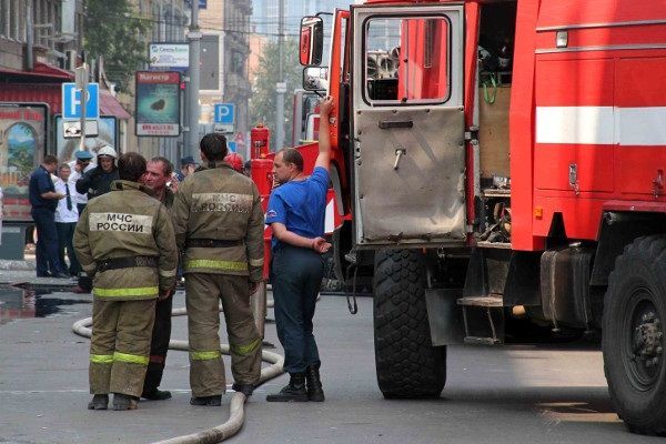 Moskvada 5 mərtəbəli bina yanır