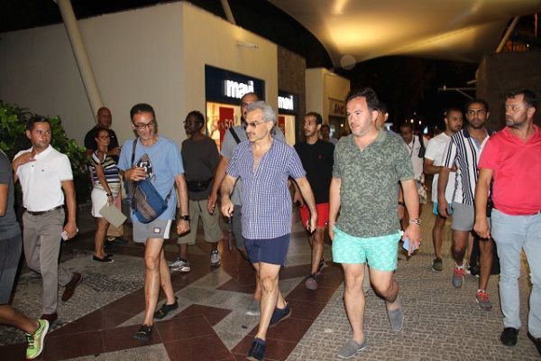 Səudiyyə şahzadəsini Türkiyədə tanımadılar - FOTO