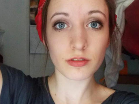 Cinsiyyət orqansız doğulan qız əməliyyat üçün pul yığır - FOTO