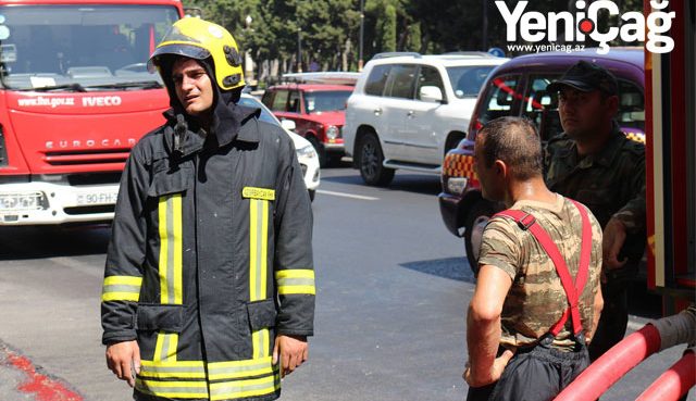 Bakıda yanan “Dolce & Gabbana”nı belə söndürdülər - FOTO