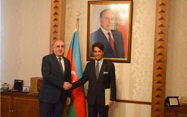 Elmar Məmmədyarov İtaliyanın Azərbaycana yeni təyin olunmuş səfirini qəbul edib