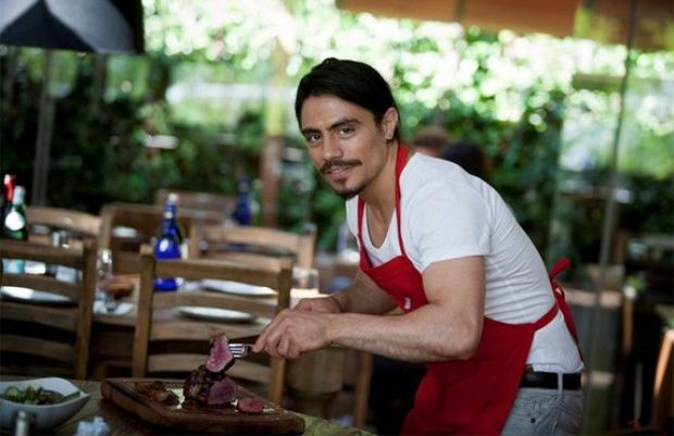 Nüsrət Gökçənin “erməni sevgisi” azərbaycanlıları qəzəbləndirdi – VİDEO