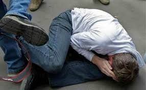 Hacıqabulda qayınları tərəfindən döyülən şəxs ağır xəsarət alıb