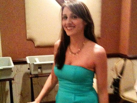 Həm müəllimi ilə yatdı, həm də 585 min qazandı - FOTO