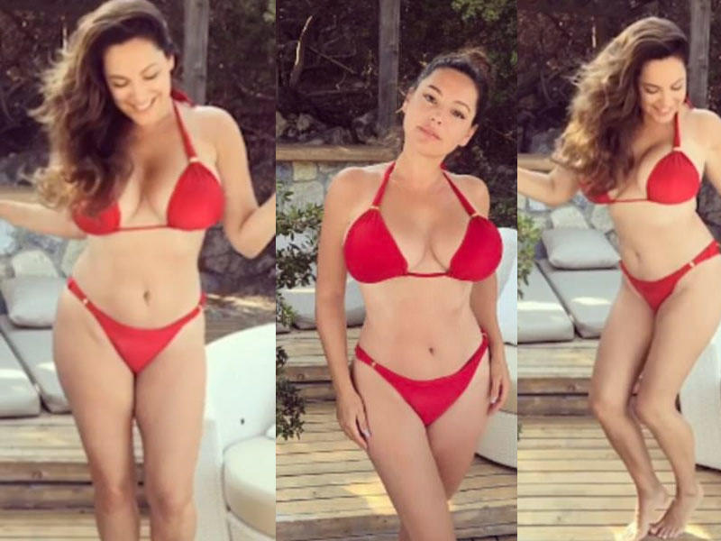 Yarıçılpaq fotolarını paylaşdı, rüsvay oldu - FOTO