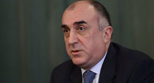 Elmar Məmmədyarov Budapeştə gedir