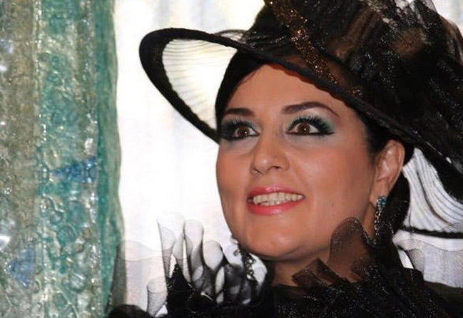 Elza Seycahanın yeni şeiri: 