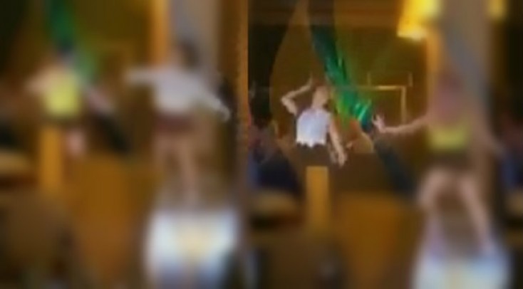 Azərbaycanlı qızlar gürcü restoranını belə