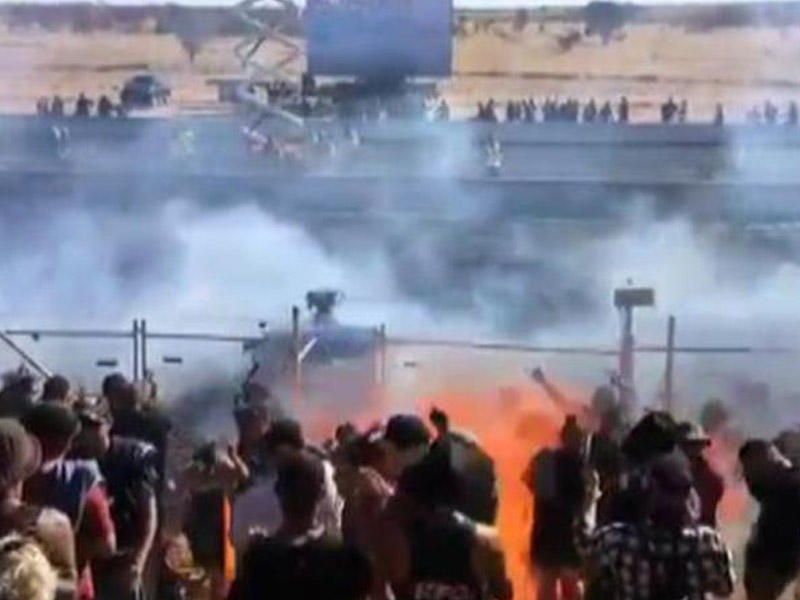 Sürücü şou göstərmək istədi, 12 nəfər yandı - VİDEO