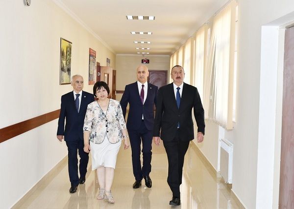 Prezident Bakı məktəblərində – YENİLƏNİB