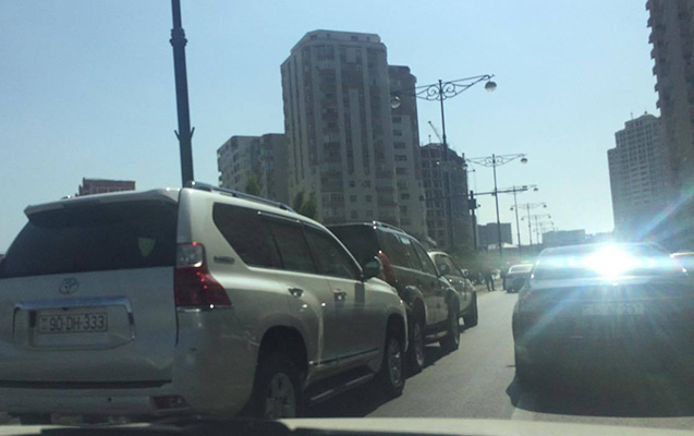 Bakıda 6 maşın toqquşdu - Foto