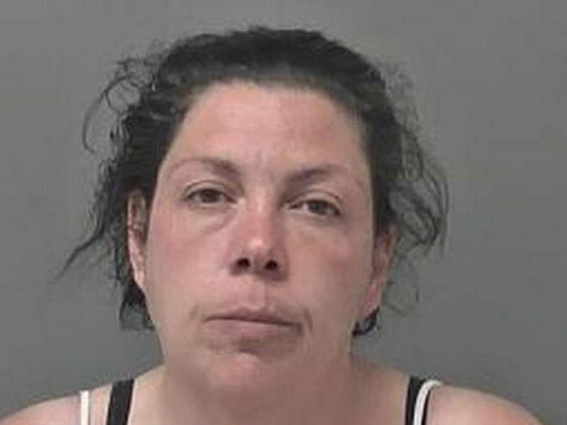 33 yaşlı qadın ehtirasının qurbanı oldu - azyaşlı oğlanı evinə aparıb... - FOTO