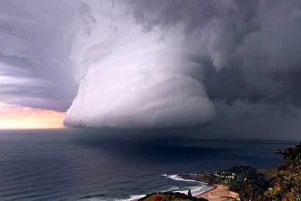 Dağıdıcı “İrma” qasırğası ABŞ-ın Florida ştatına yaxınlaşdı