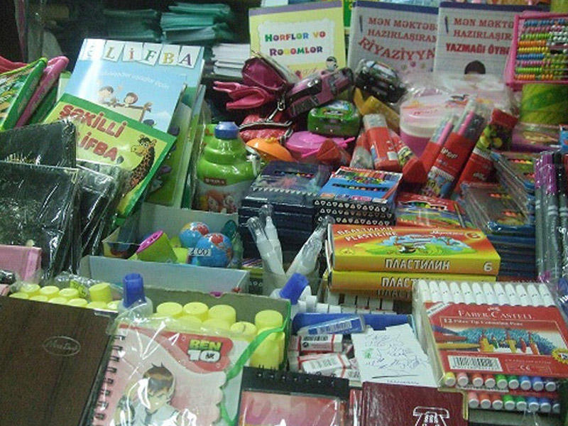 Valideynlərin nəzərinə: iş dəftərləri məcburi deyil