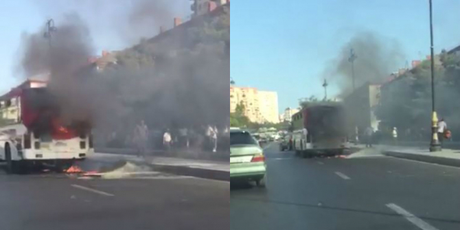 Bakıda avtobus küçənin ortasında alışdı (VİDEO)