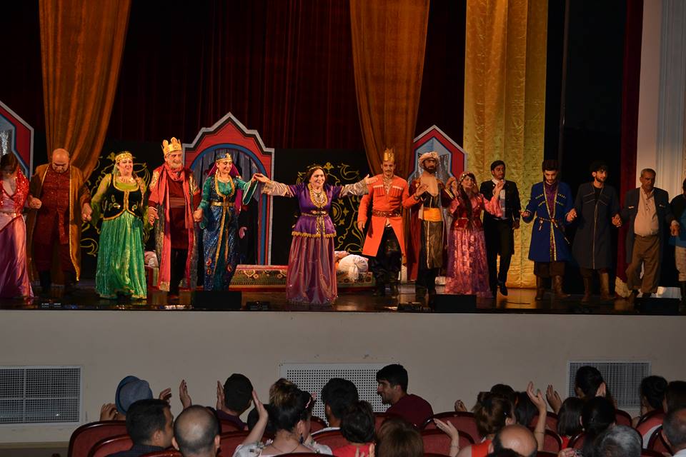 Mingəçevir teatrı yeni mövsümə başlayır