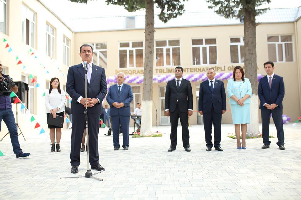 Gəncədə “Bilik Günü” münasibəti ilə “İnteqrasiya Təlimli İnternat Tipli Gimnaziya”nın əsaslı təmirdən sonra açılışı olub