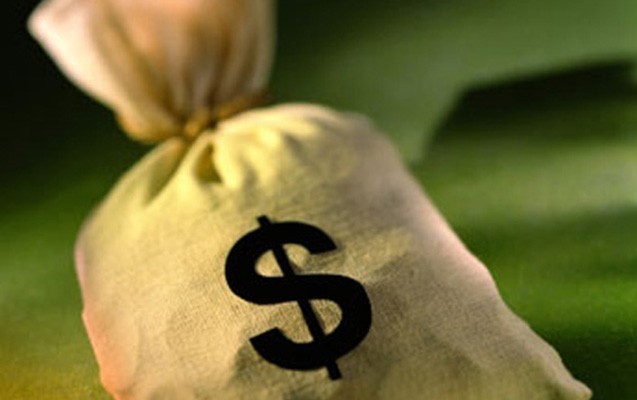 Əhalinin borcu iki milyarda çatdı