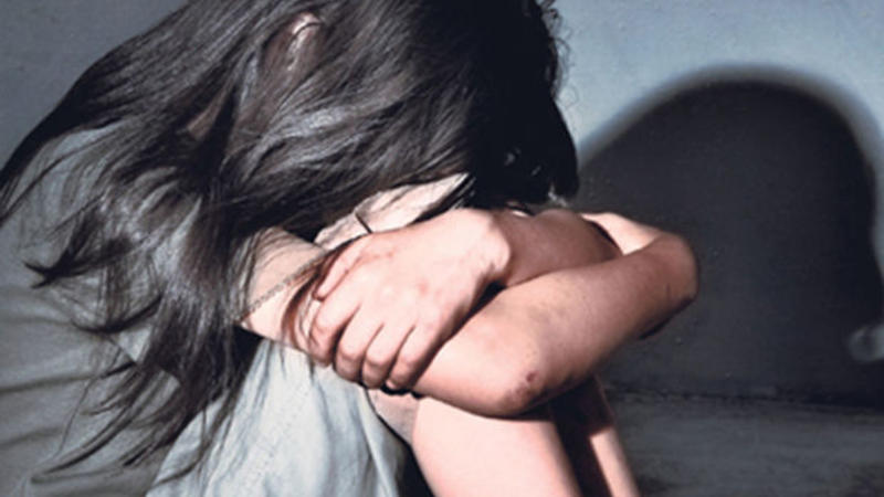 Atalığından hamilə qalan 12 yaşlı qız ANA OLDU: uşağın vəziyyəti ağırdır