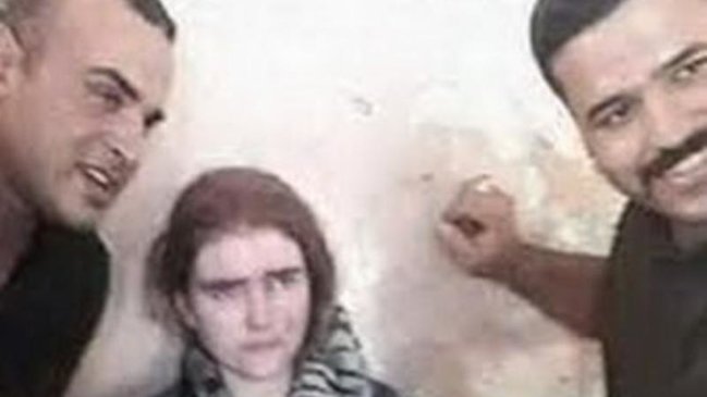 Müsəlman ölkəsindən 16 yaşlı qızla bağlı QORXUNC QƏRAR - VİDEO