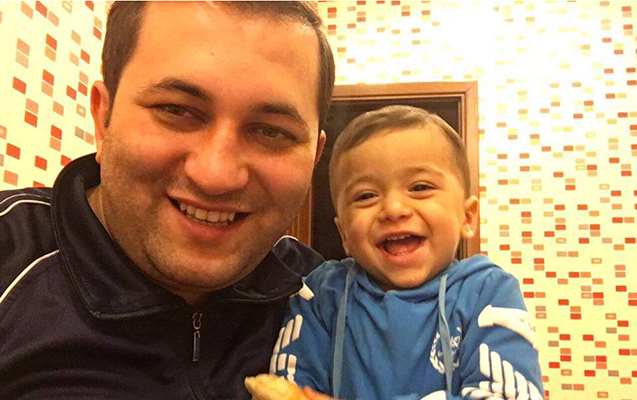 Toya gedən 2 yaşlı uşaq binadan yıxılıb öldü