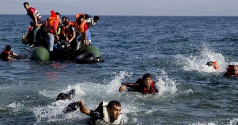 Türkiyə sahillərində miqrant qayığı batdı