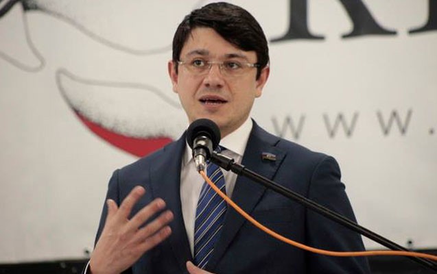 Deputatdan ödənişli təhsil alan tələbələrlə bağlı təklif